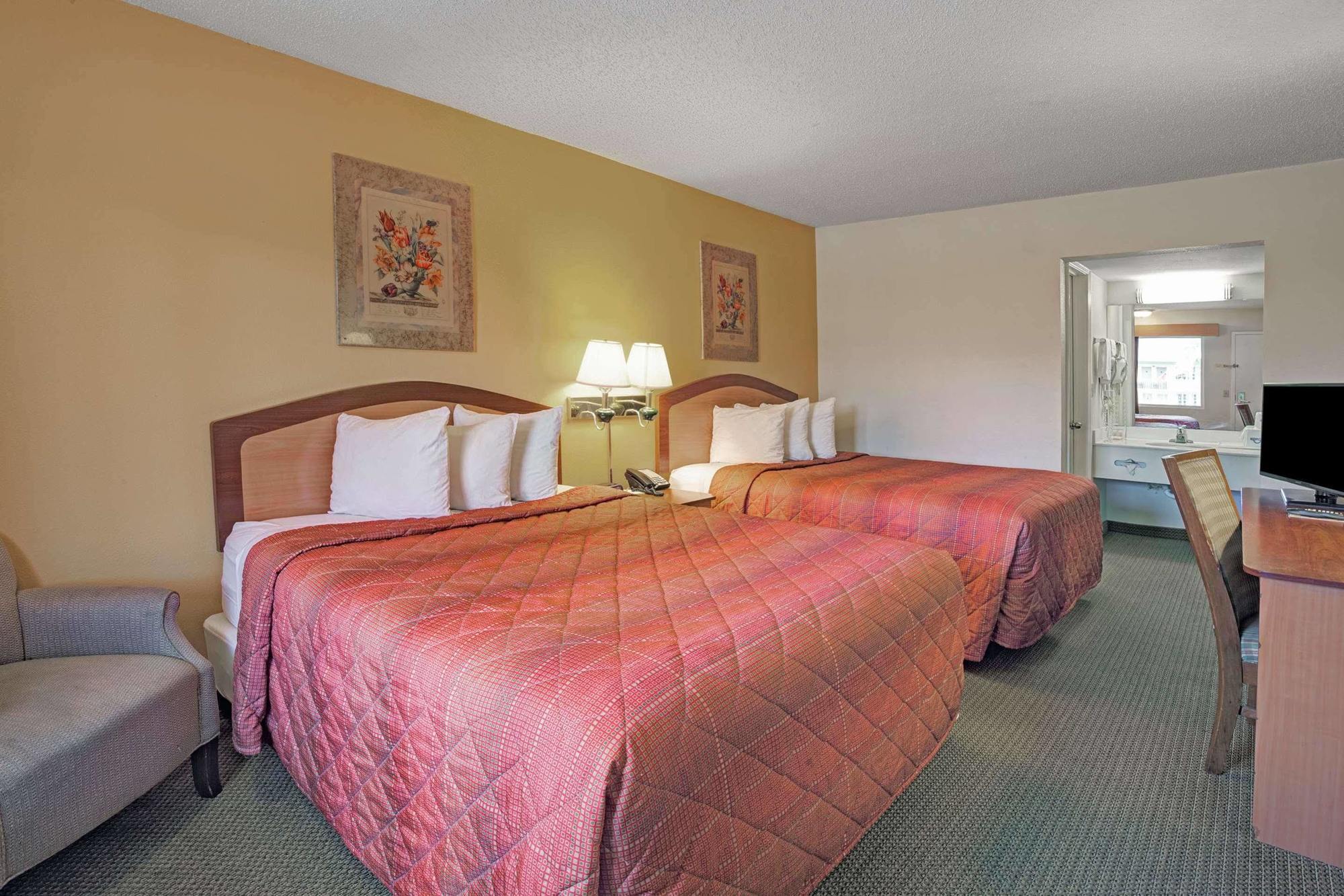Days Inn By Wyndham Jacksonville South Memorial Hospital المظهر الخارجي الصورة
