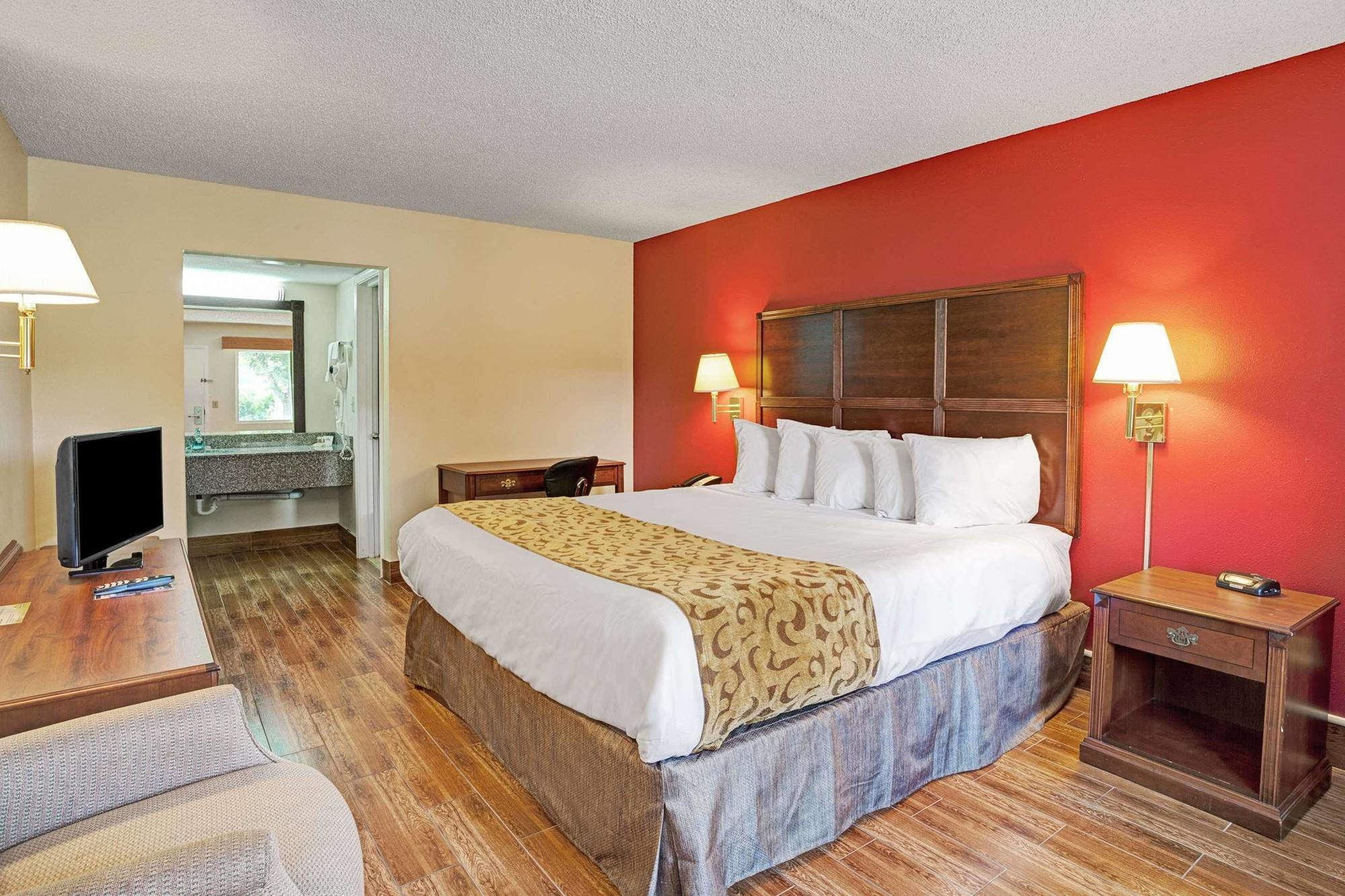 Days Inn By Wyndham Jacksonville South Memorial Hospital المظهر الخارجي الصورة